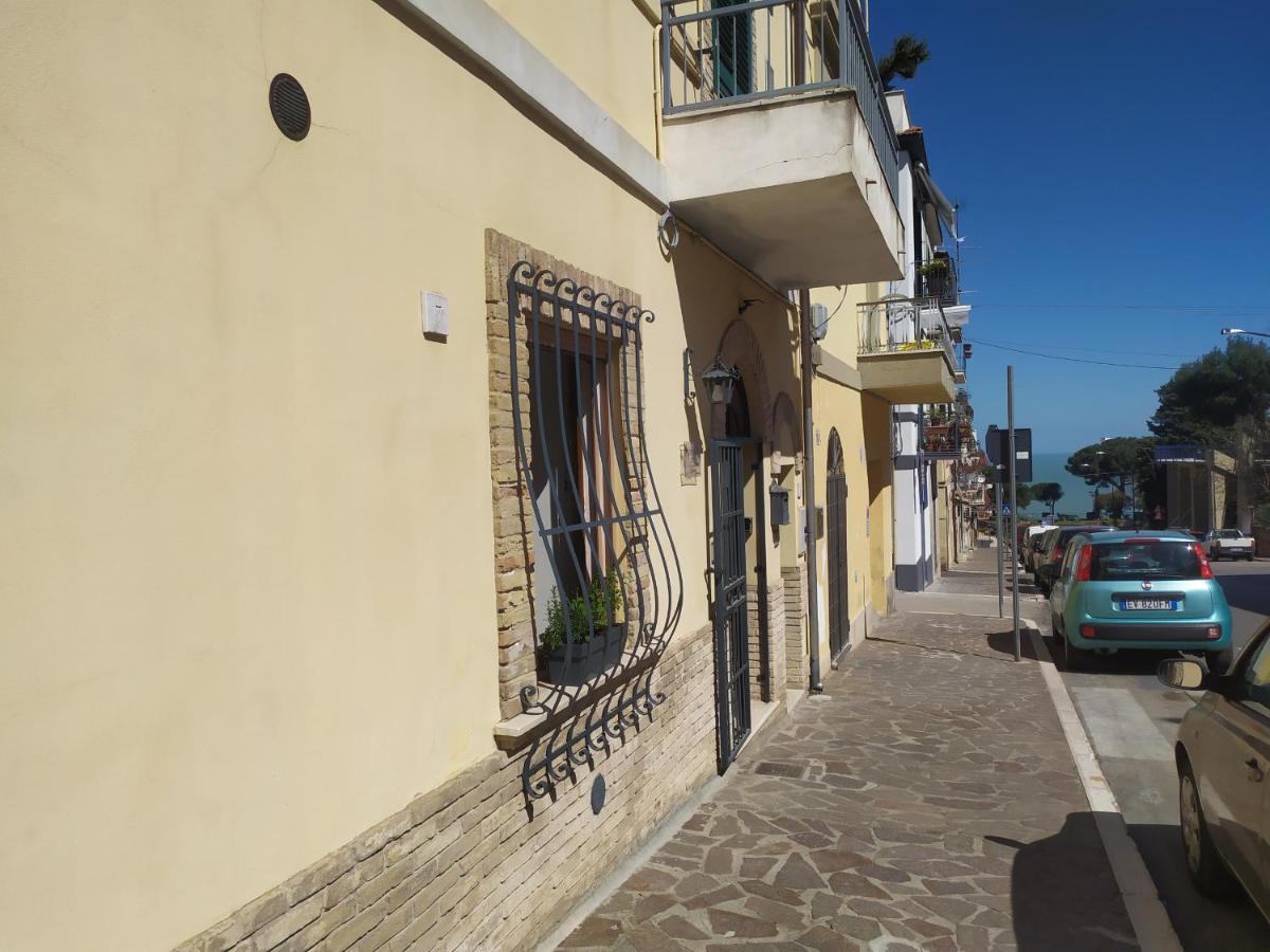 La Puteka Short Rent Nel Cuore Di Vasto Luaran gambar